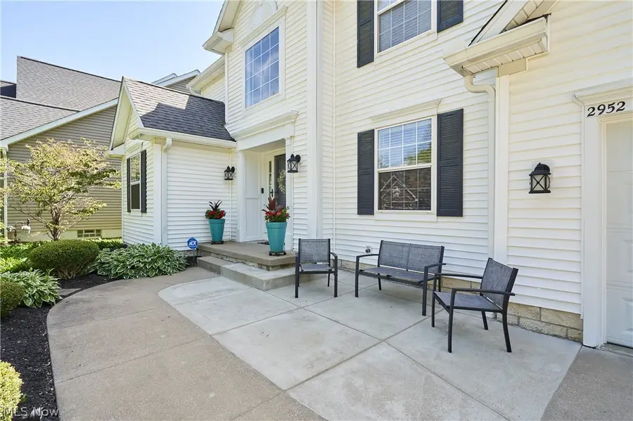 2952 Greenspire Lane, Fairlawn, OH 44333 - #2