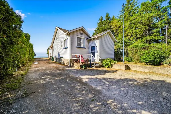 1050 Lake Road, Conneaut, OH 44030