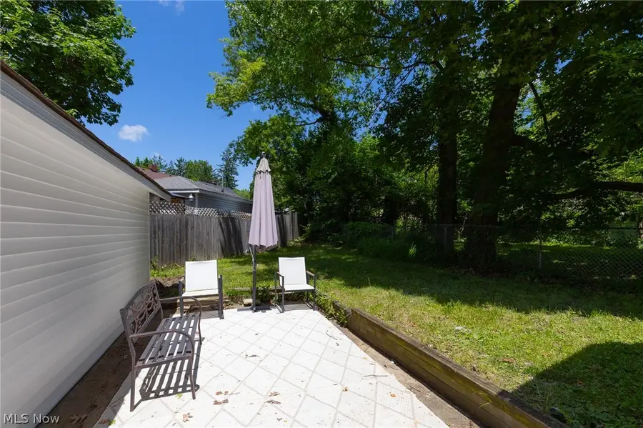 807 Stoner Street, Akron, OH 44320 - #3