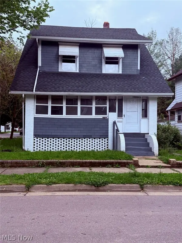 2183 25th Sw Street, Akron, OH 44314