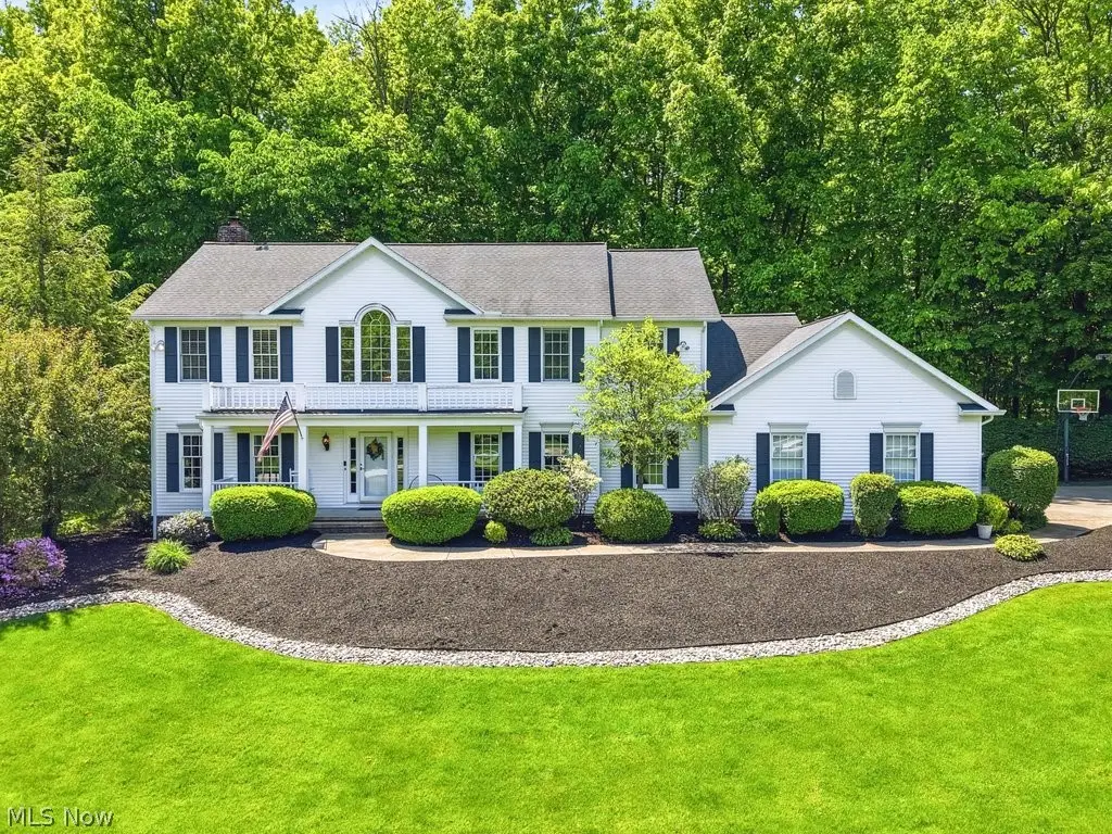 11245 Wellington Drive, Chardon, OH 44024 - #1