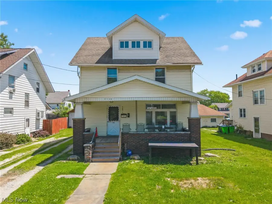 2138 Watson Avenue, Alliance, OH 44601 - #2