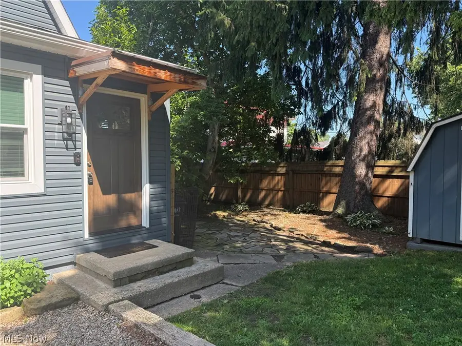 551 S Washington Street, Millersburg, OH 44654 - #3
