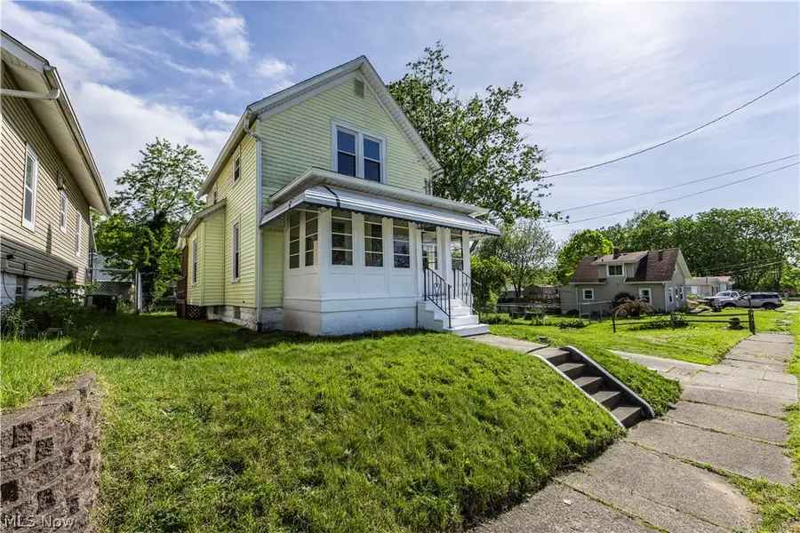 1304 Nestor Avenue, Akron, OH 44314 - #3