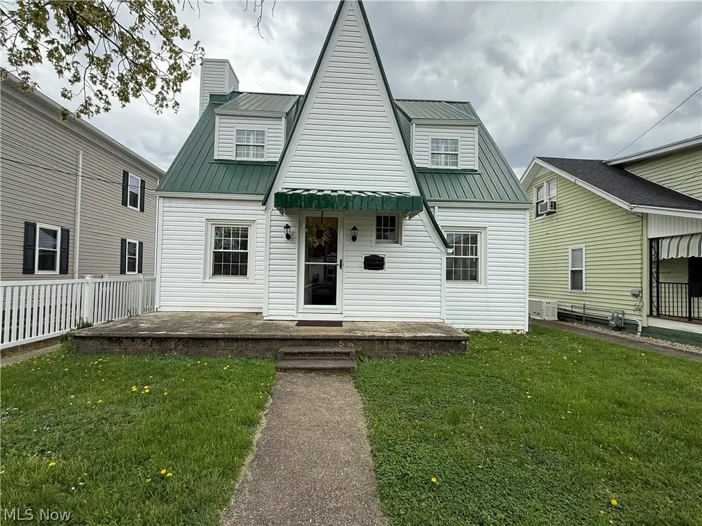310 Barkwill Street, Saint Marys, WV 26170 - #1