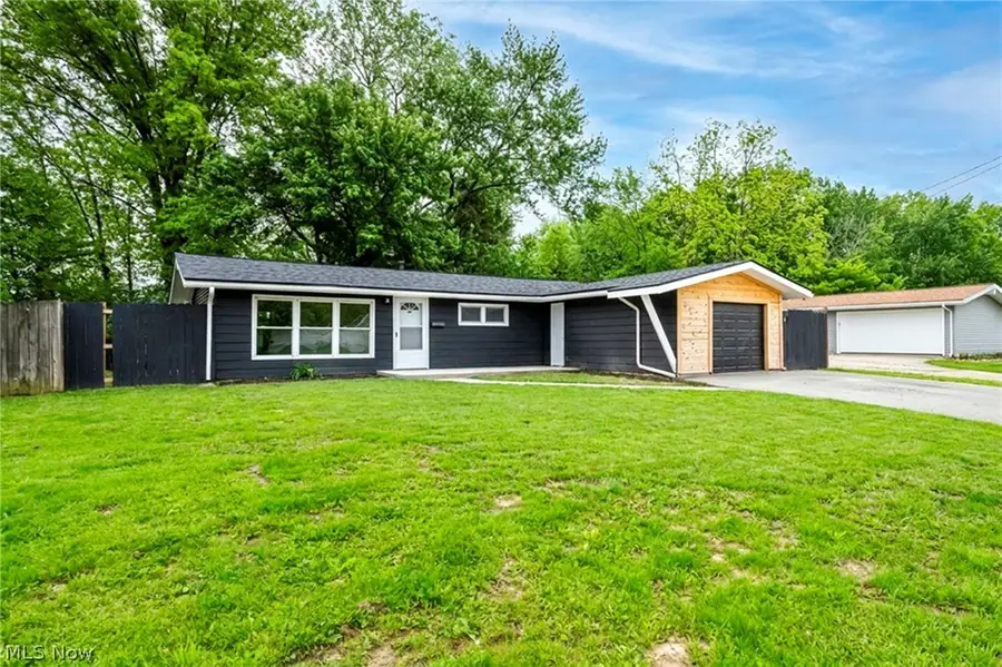 9151 Cranbrook Drive, Northfield Center, OH 44067 - #3