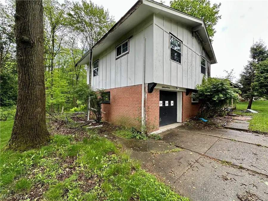5319 Fairtree Road, Bedford Heights, OH 44146 - #3