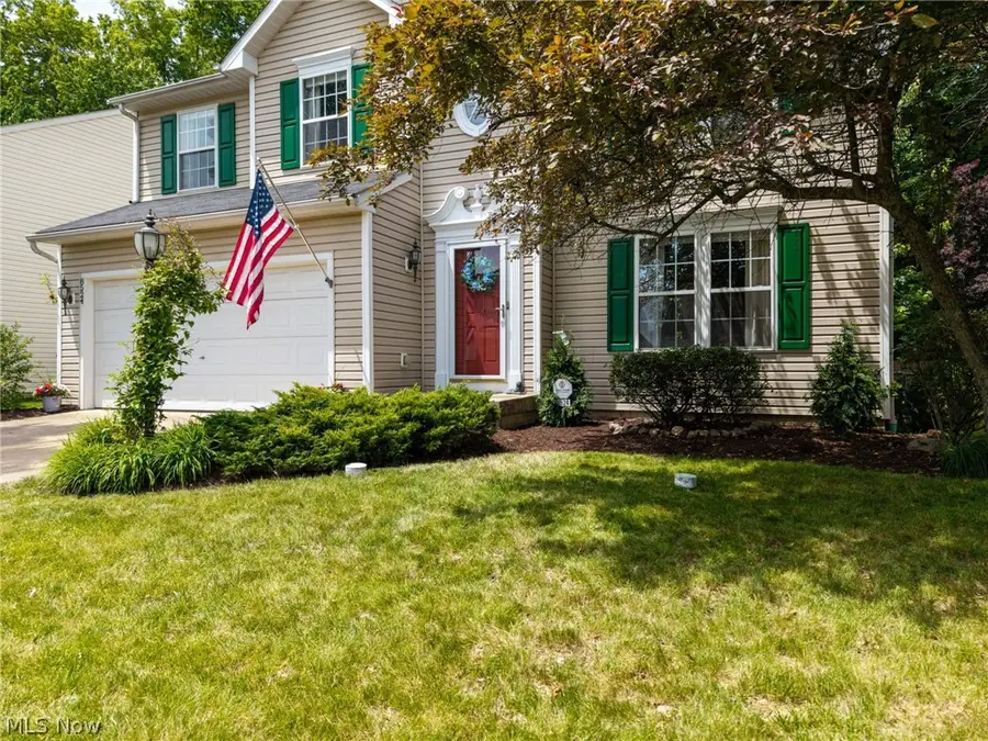 8524 Wayside Drive, Olmsted, OH 44138 - #2