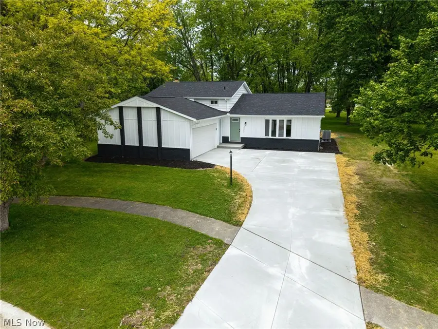 20252 Birchwood Lane, Strongsville, OH 44149 - #2
