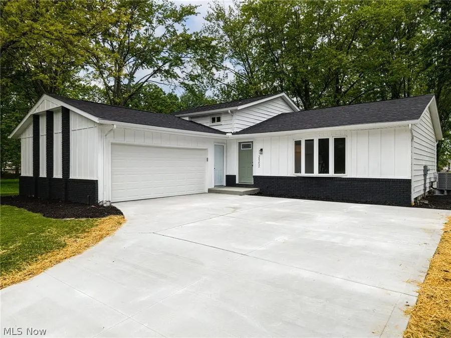 20252 Birchwood Lane, Strongsville, OH 44149 - #3