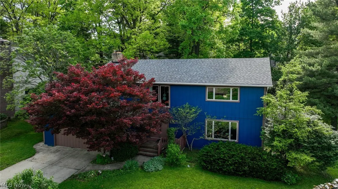3379 S Smith Road, Fairlawn, OH 44333 - #1