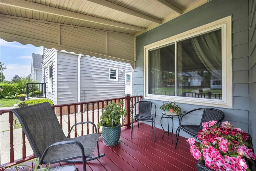 8006 Pinegrove Avenue, Parma, OH 44129 - #2