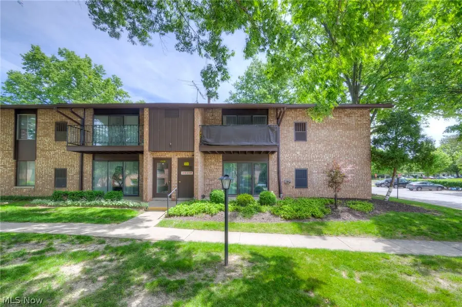 16430 Heather Lane #204, Middleburg Heights, OH 44130 - #3