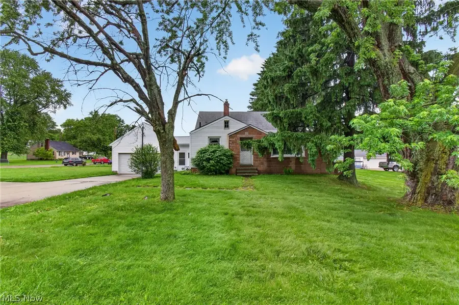 1035 Genoa Sw Avenue, Massillon, OH 44646 - #3