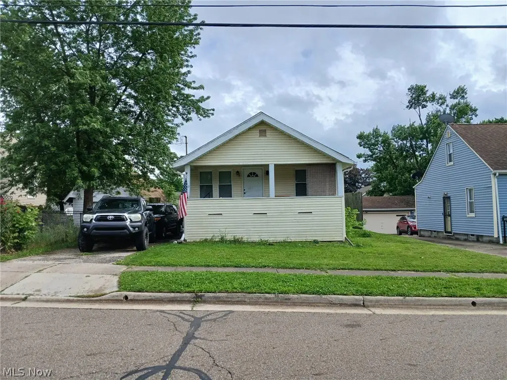 760 Silvercrest Avenue, Akron, OH 44314 - #1
