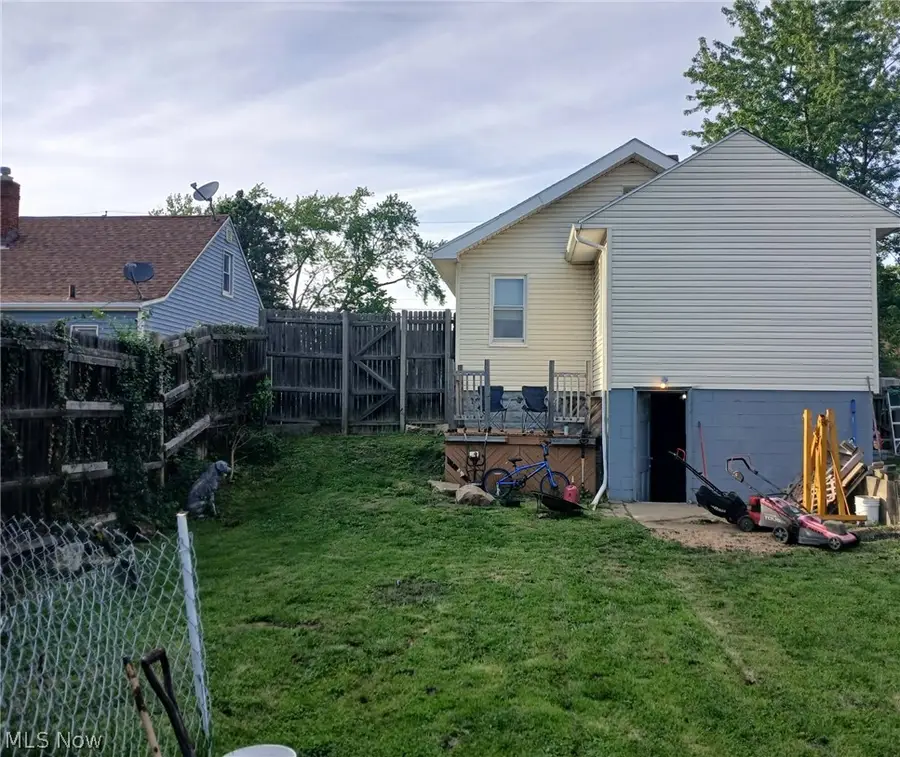 760 Silvercrest Avenue, Akron, OH 44314 - #3