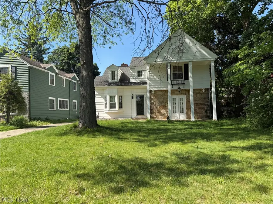 20029 Sussex Road, Shaker Heights, OH 44122 - #2