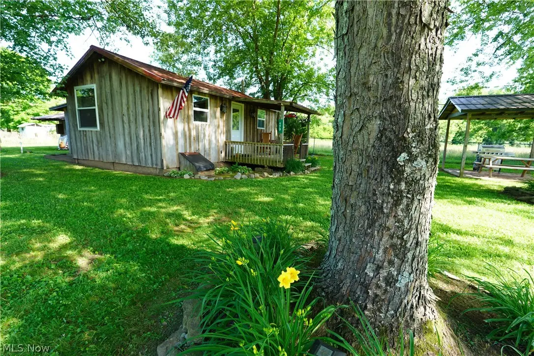 173 W Apple Blossom Way, Elizabeth, WV 26143 - #1