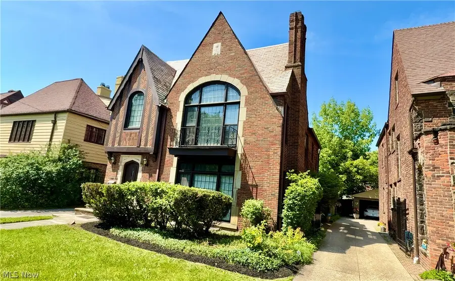 19627 Winslow Road, Shaker Heights, OH 44122 - #2