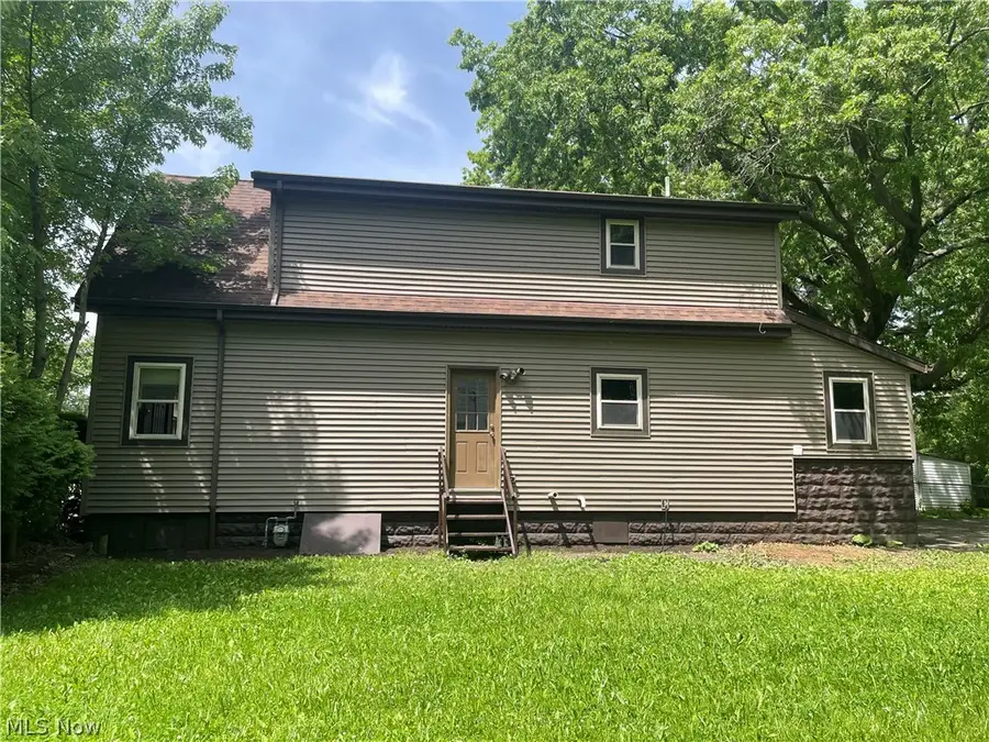 11714 Kirton Avenue, Cleveland, OH 44135 - #3