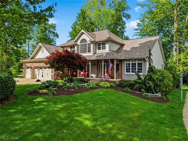 6442 Meadowsweet Nw Avenue, Canton, OH 44718