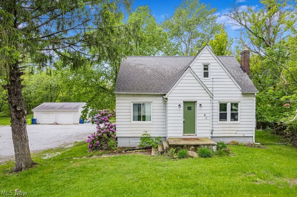 86 Southeast Avenue, Tallmadge, OH 44278 - #1