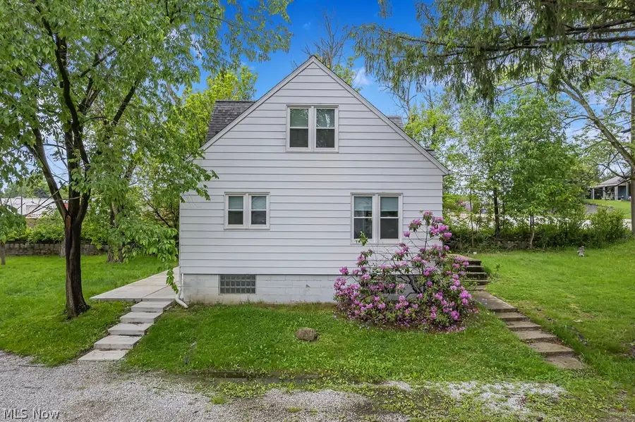 86 Southeast Avenue, Tallmadge, OH 44278 - #3