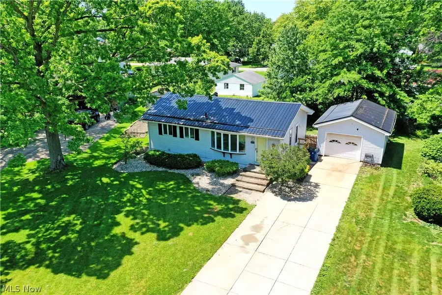 182 Shirley Nw Lane, Warren, OH 44483 - #2