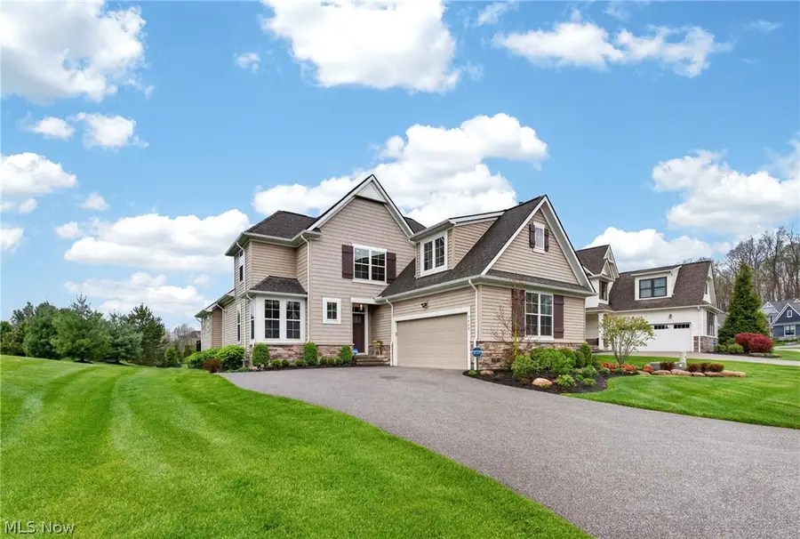 7429 Villa Ridge, Chagrin Falls, OH 44023 - #3