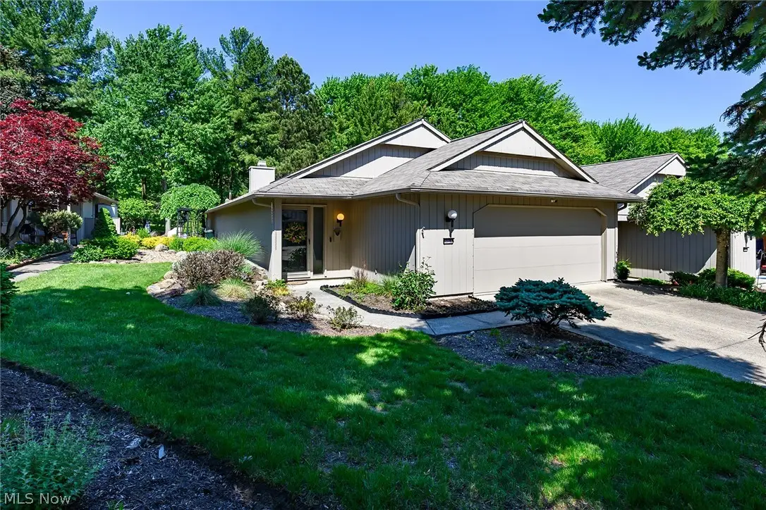 13192 Olympus Way, Strongsville, OH 44149 - #1