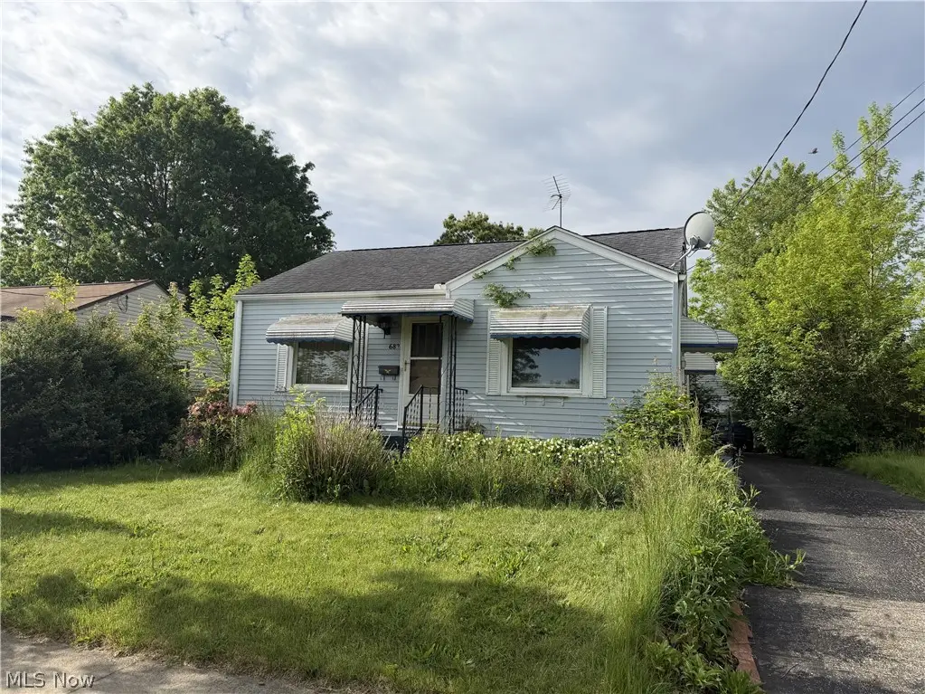 682 Barbara Avenue, Akron, OH 44306 - #1