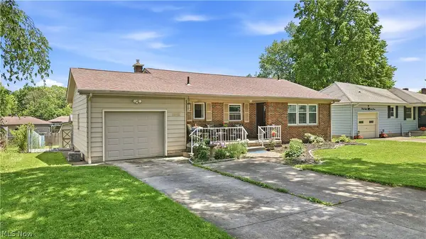 3815 Loma Vista Drive, Youngstown, OH 44511