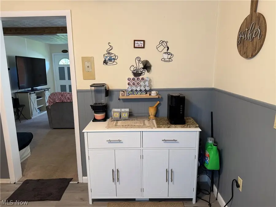 6056 Ivan Road, Ashtabula, OH 44004 - #2