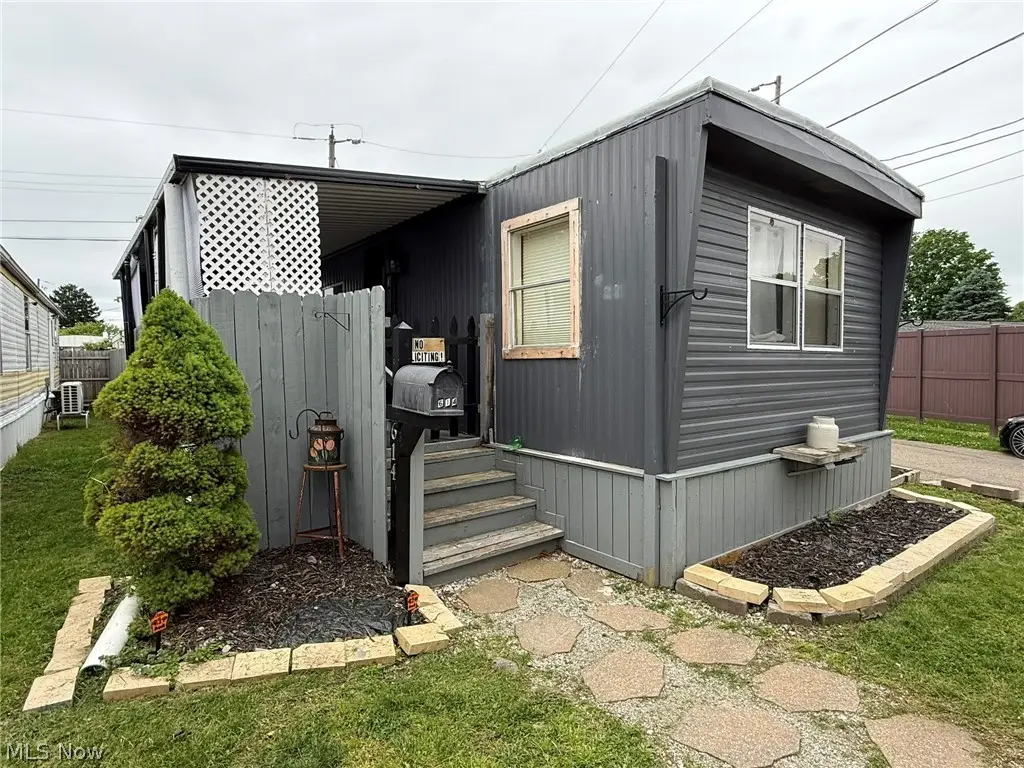 614 Karen Nw Avenue, New Philadelphia, OH 44663 - #1
