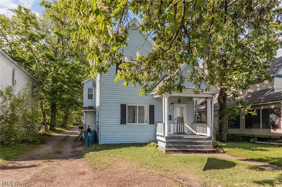 1143 W 9th Street, Lorain, OH 44052 - #2
