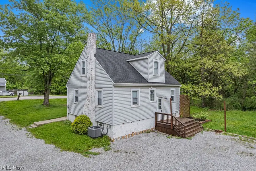 94 Southeast Avenue, Tallmadge, OH 44278 - #3