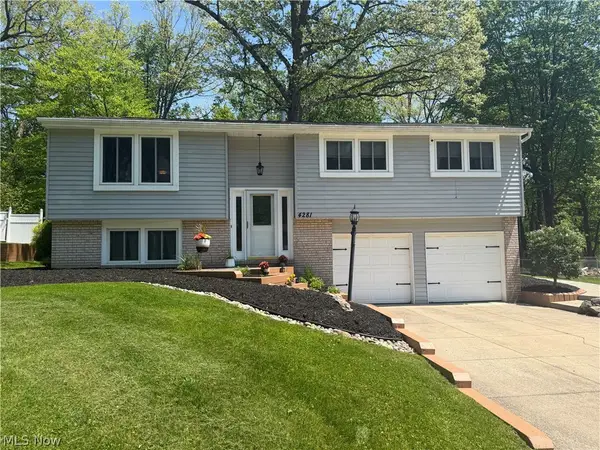 4281 Meadowlark Trail, Stow, OH 44224