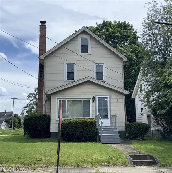 85 Smithsonian Street, Girard, OH 44420