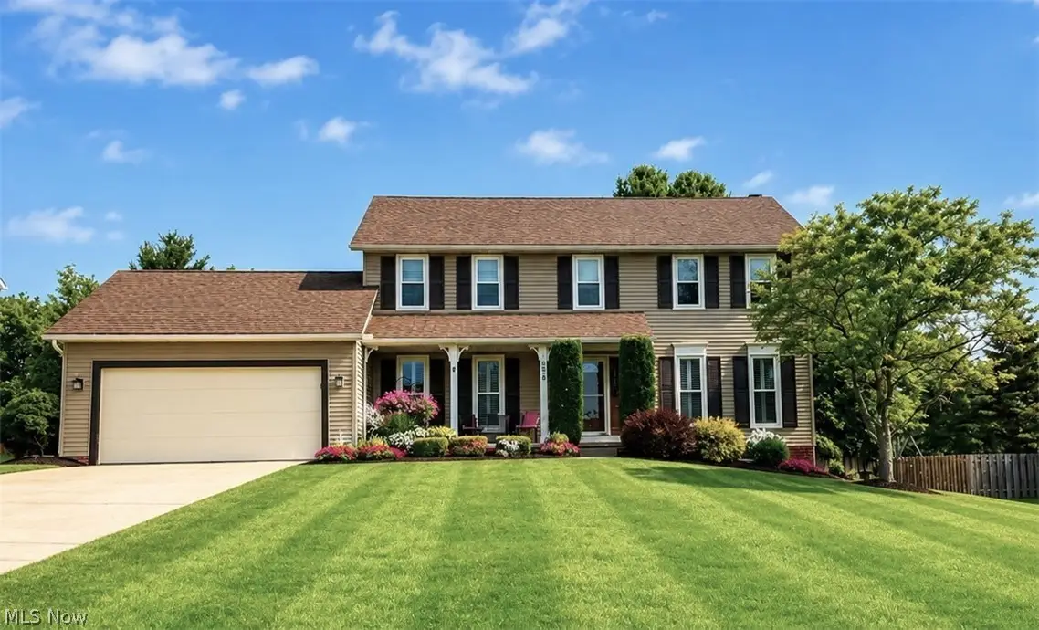 1658 Chestnut Trail Drive, Twinsburg, OH 44087 - #1