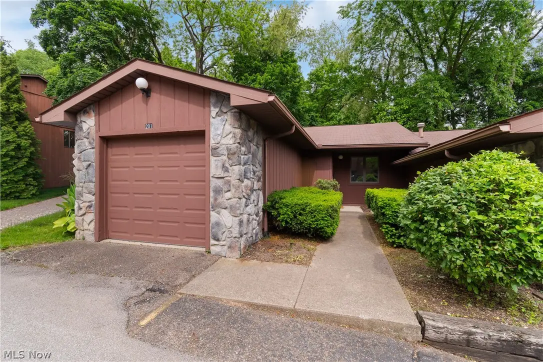 1033 Washington Street #201, Wooster, OH 44691 - #1