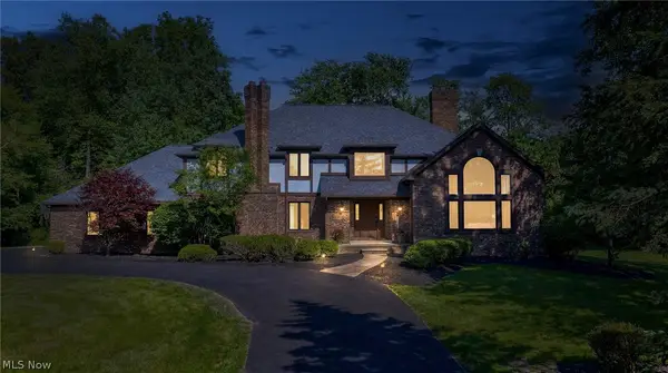 2483 Ginger Wren Road, Pepper Pike, OH 44124