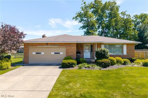 13899 Chippewa Trail, Middleburg Heights, OH 44130