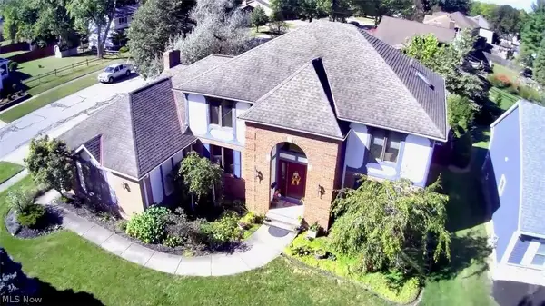 7432 Baldwin Creek Drive, Middleburg Heights, OH 44130