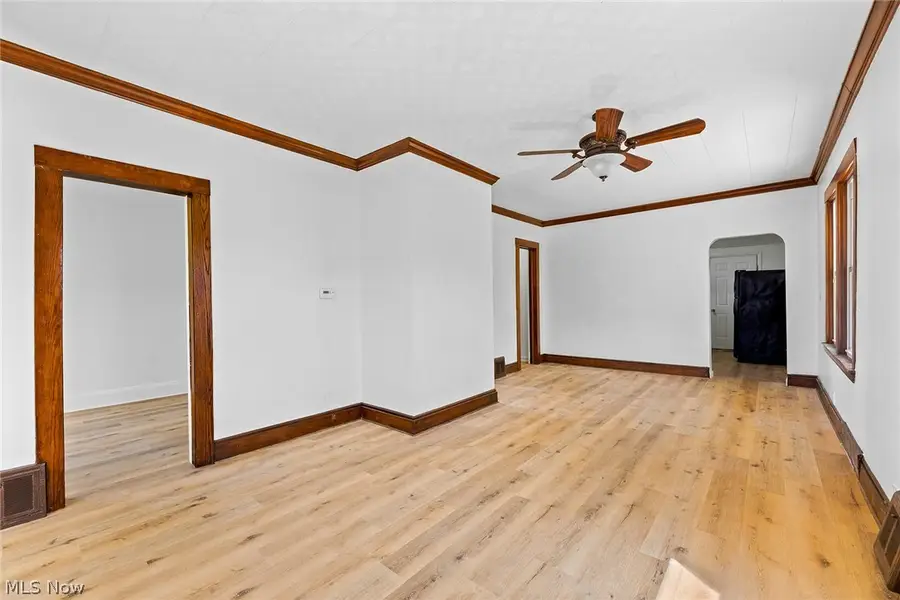 6602 Flowerdale Avenue, Cleveland, OH 44144 - #3