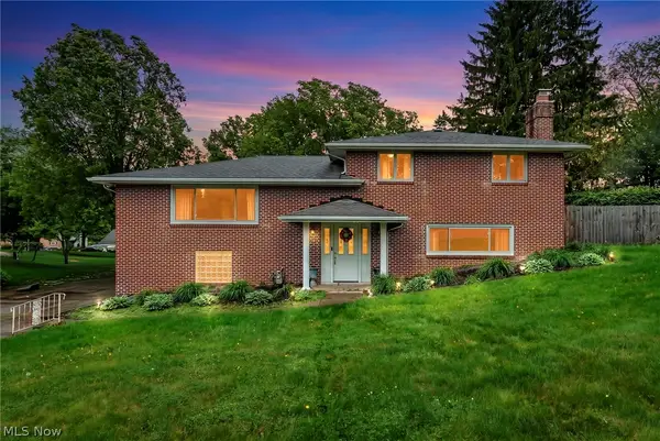 4841 Glenennis Nw Circle, Canton, OH 44708