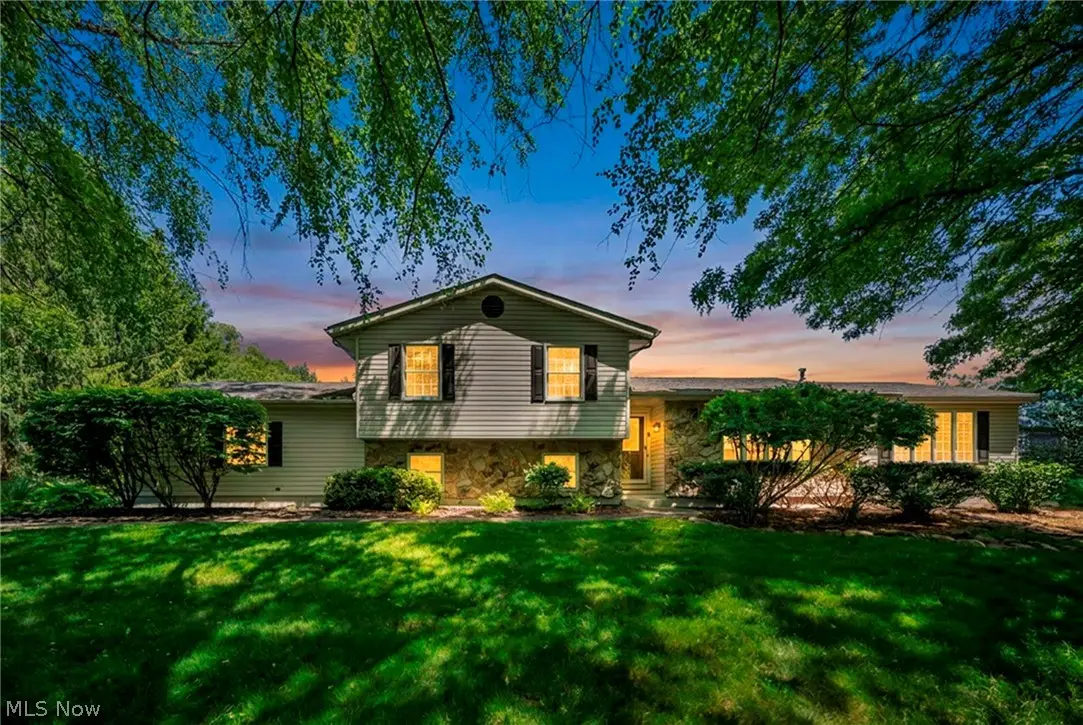1070 Congress Lake Road, Mogadore, OH 44260 - #1