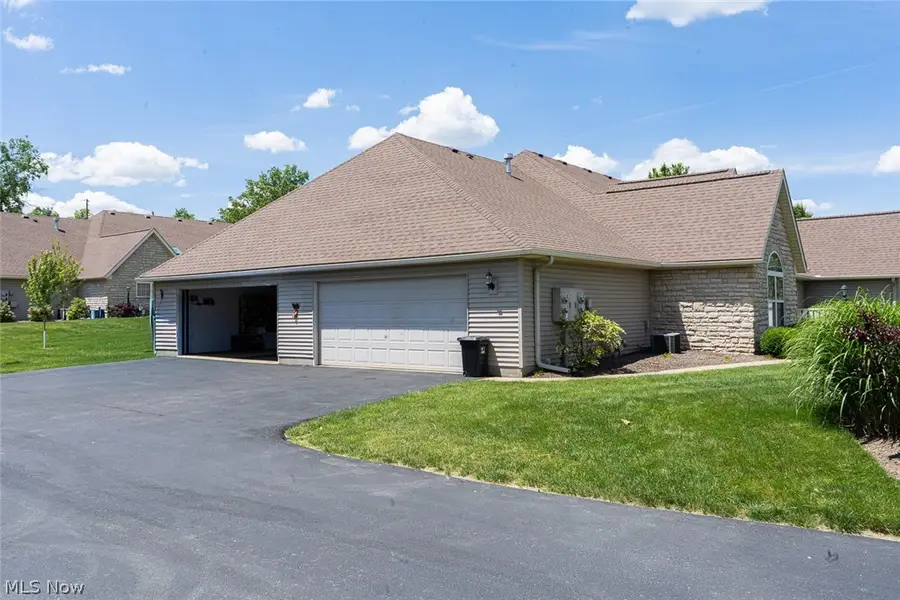 2617 Barnstone Sw Avenue, Canton, OH 44706 - #3