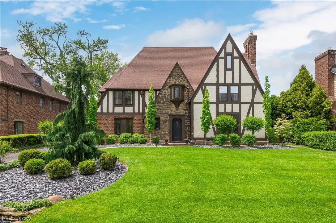 3002 Manchester Road, Shaker Heights, OH 44122 - #1