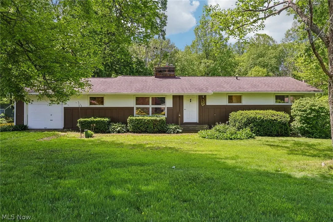 9087 Ranch Drive, Chesterland, OH 44026 - #1