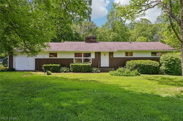 9087 Ranch Drive, Chesterland, OH 44026